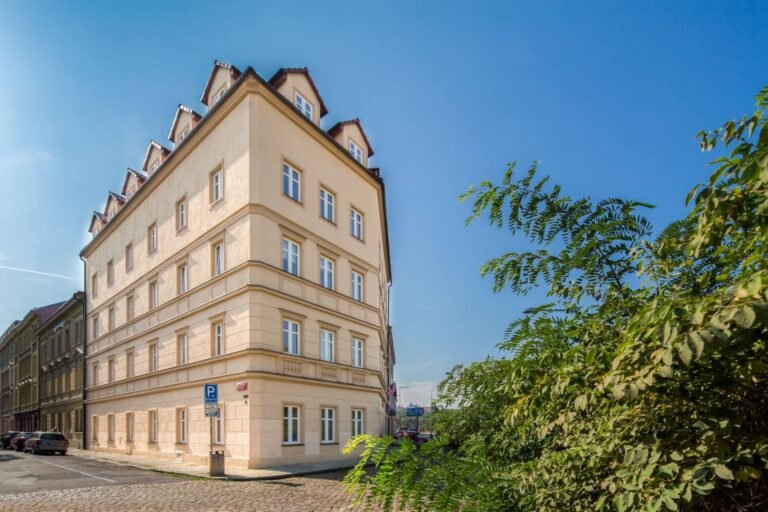 Domů - BWX Travel minimino hotel otelové ubytování pro návštěvníky festivalů