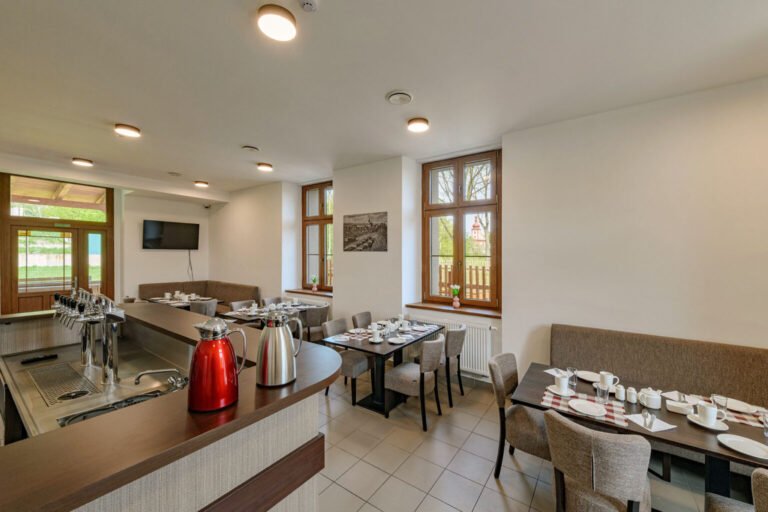 nadrazi restaurace
